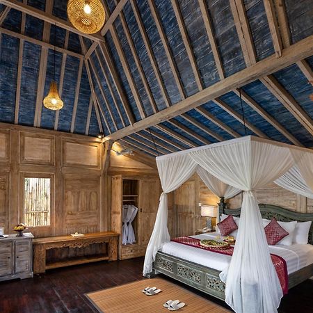 Wooden Ganeca Villas By Pramana Villas Убуд Екстериор снимка